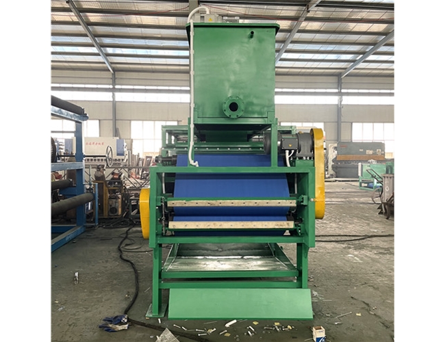 1臺(tái)轉(zhuǎn)鼓濃縮帶式脫水一體機(jī)完工發(fā)貨