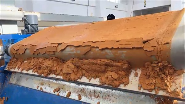 唐山客戶訂購橡膠帶式真空過濾機用于硫酸鈣脫水